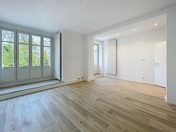 BUREAUX à LOUER de 207 m²