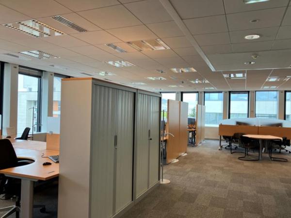 Bureaux à louer à Montigny-le-Bretonneux proche gare et accès autoroute