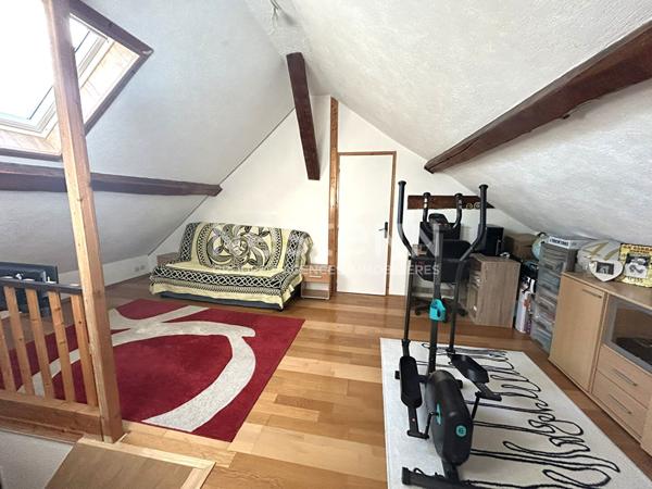 MAISON DE VILLE 3 CHAMBRES SANS TRAVAUX À PRÉVOIR DANS CHABRIS (INDRE 36)