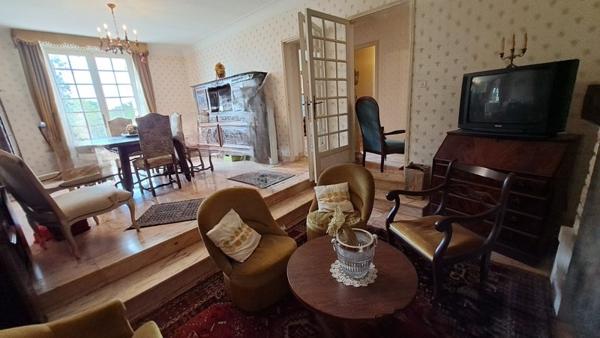 Maison à vendre |  Saint-Médard-de-Guizières |  5 pièces | 135 m²