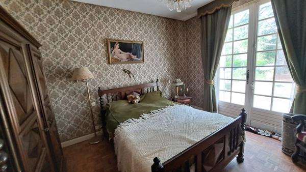 Maison à vendre |  Saint-Médard-de-Guizières |  5 pièces | 135 m²