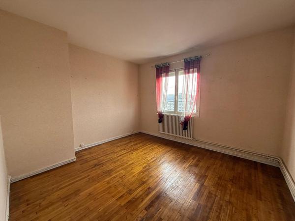 Appartement Perigueux 5 pièce(s) 105.69 m2