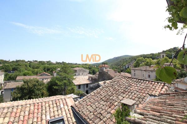 Sauve appartement dans maison de village