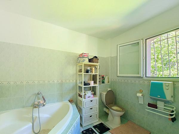 Achat maison près de FRONTON - 6 pièce(s) - 172 m² - 445 200 €