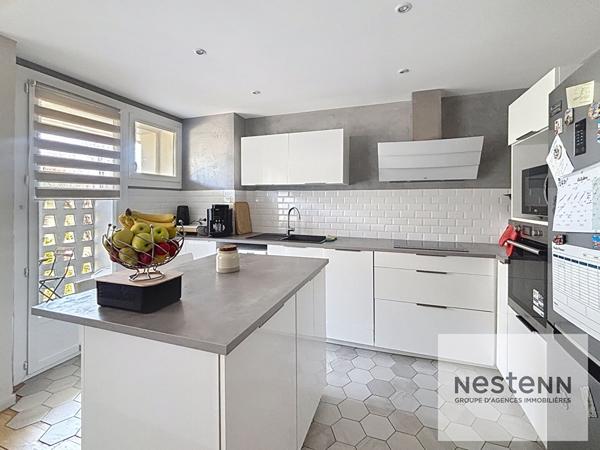 A vendre appartement 4 pièces/2 chambres 81m2 + Cellier et place de stationnement sécurisée, situé à proximité du centre de Montpellier