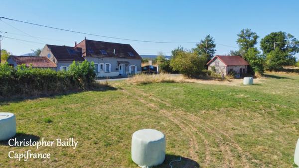 Longère de 178 m², 3 suites parentales, sur 6200 m² de terrain