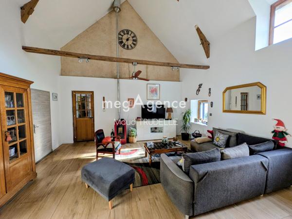 Maison à MEZERAY, 72270 - 5 pièces 166m²