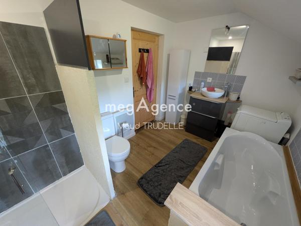 Maison à MEZERAY, 72270 - 5 pièces 166m²