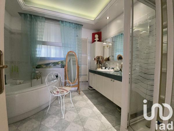 Maison à vendre 11 pièces 180 m² Féchain