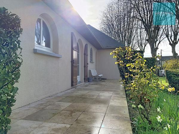 Maison de plain pied à Nazelles Negron