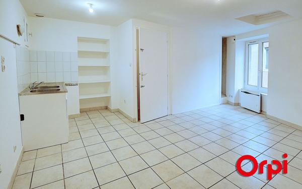 Appartement à vendre    2 pièces • 38 m2 Bourgoin-Jallieu