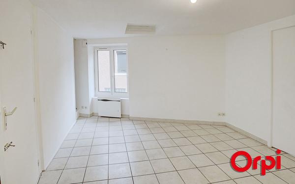 Appartement à vendre    2 pièces • 38 m2 Bourgoin-Jallieu