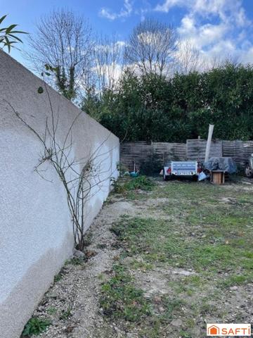 Appartement T2 - 52 m2 en RDJ/1 étage - 80 m2 jardin - entièrement rénové - RER C