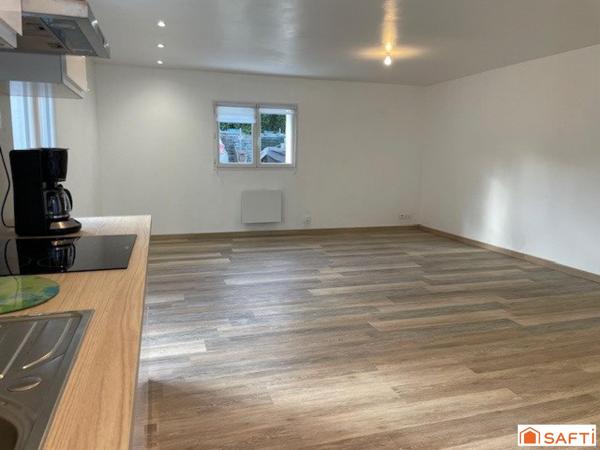 Appartement T2 - 52 m2 en RDJ/1 étage - 80 m2 jardin - entièrement rénové - RER C