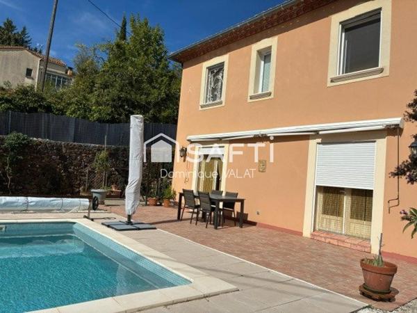 Villa F5 tout confort avec piscine chauffée, garage et jardin