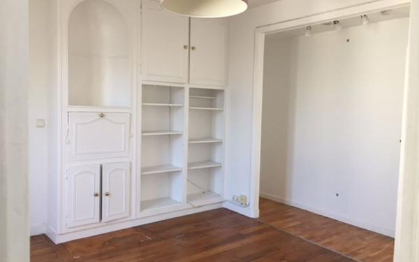 Appartement à louer    2 pièces • 39,50 m2 Paris 15