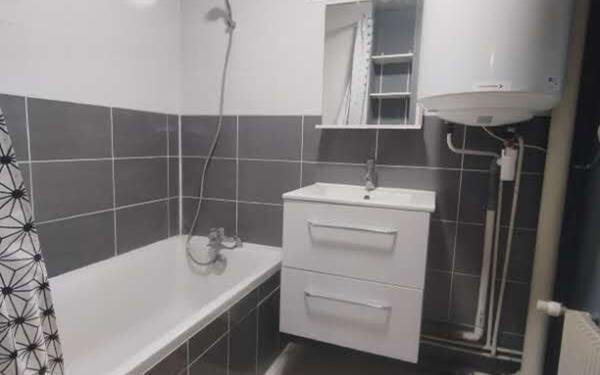 Appartement à louer    3 pièces • 57,78 m2 Compiègne