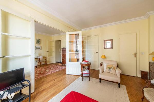 Appartement- Batignolles - 2 pièces - 41 m²