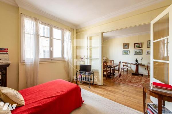 Appartement- Batignolles - 2 pièces - 41 m²