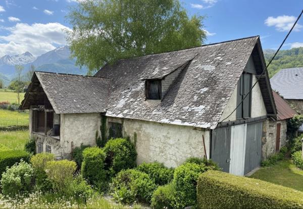 Maison avec dépendance et vue dégagée