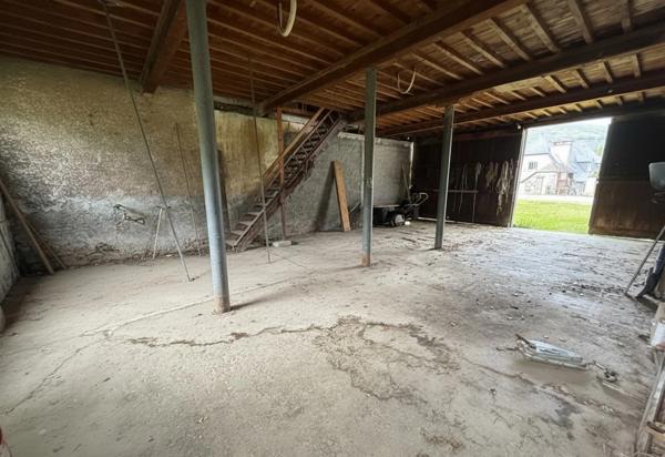 Maison avec dépendance et vue dégagée