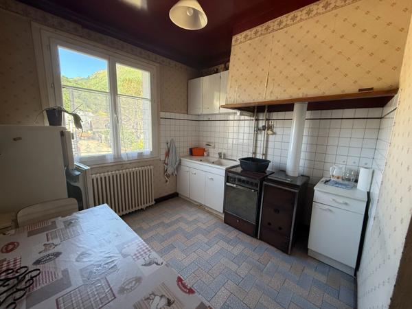 Maison avec dépendance et vue dégagée