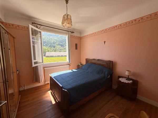 Maison avec dépendance et vue dégagée