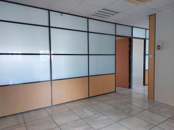 Bureaux à louer - Les Playes / La Milone - Six-Fours