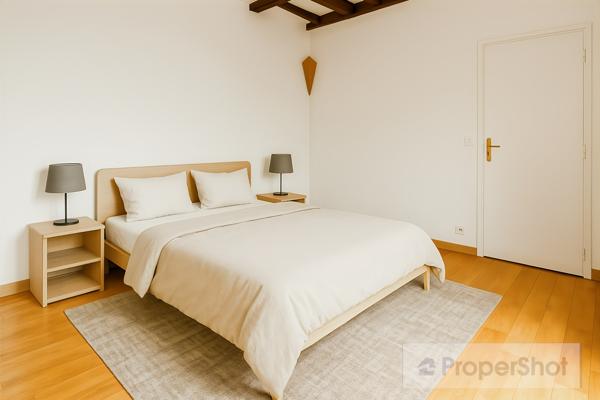 Appartement duplex  4 pièces - place de parking- CENTRE-VILLE