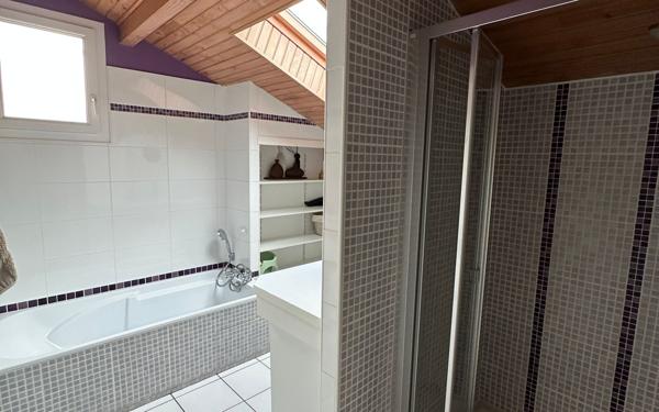 Maison à vendre    6 pièces •  Rivière-Saas-et-Gourby