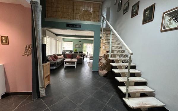 Maison à vendre    6 pièces •  Rivière-Saas-et-Gourby