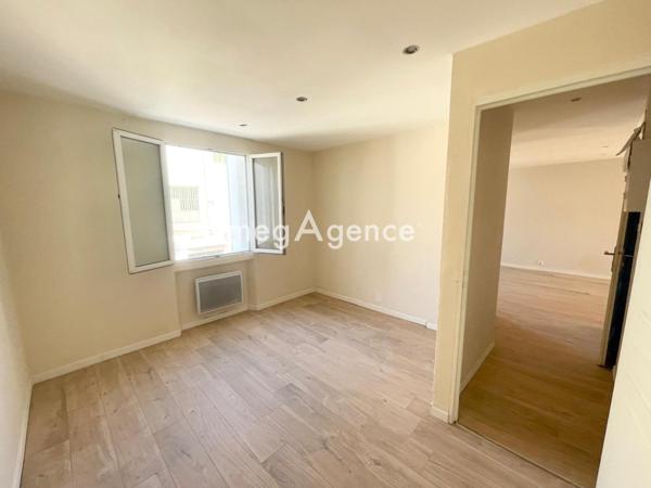 Appartement à TOULON, 83000 - 5 pièces 105m²