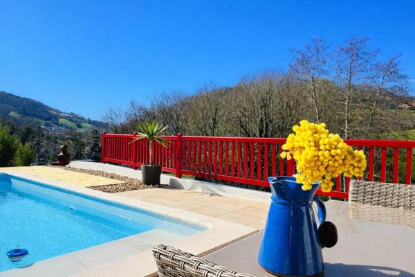 BIEN D’EXCEPTION - Maison familiale et/ou gîtes sur parcelle constructible