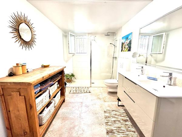 BIEN D’EXCEPTION - Maison familiale et/ou gîtes sur parcelle constructible