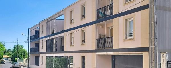 Studio rénové Pessac Centre avec grande terrasse
