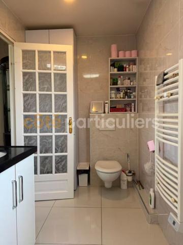 Vente
                Maison97,28 m² - 4 Pièces -
                    CERGY (95800)