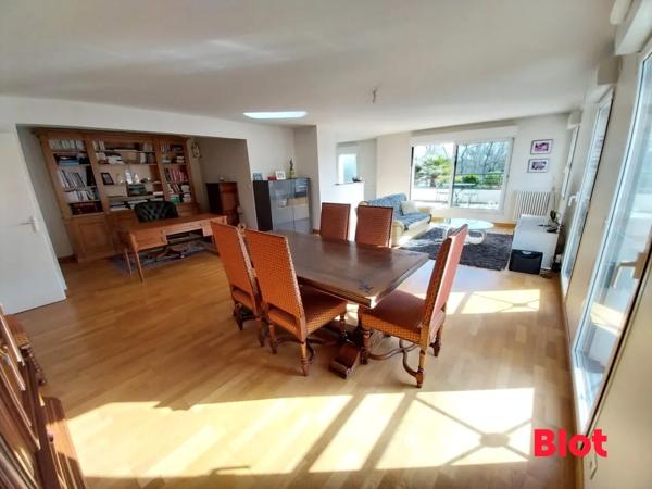 Appartement 5 pièce(s)
