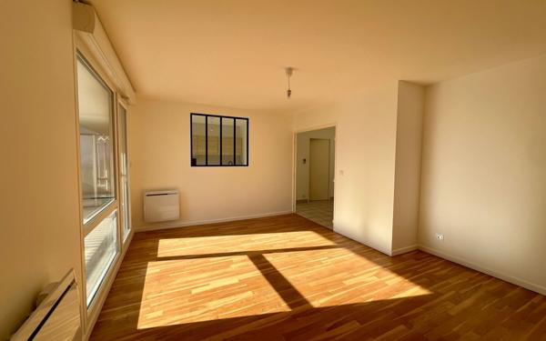 Appartement à louer    3 pièces • 72,30 m2 Lyon 5