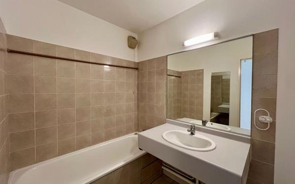 Appartement à louer    3 pièces • 72,30 m2 Lyon 5