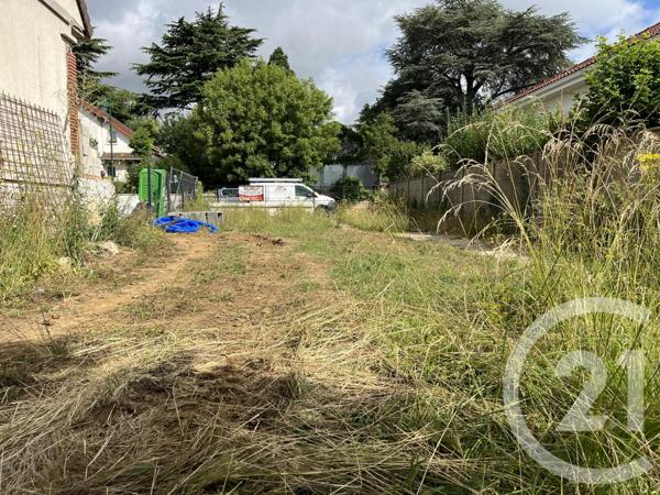 Terrain à vendre  272 m2 ORMESSON SUR MARNE - 94