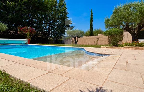 Maison de 145 m²