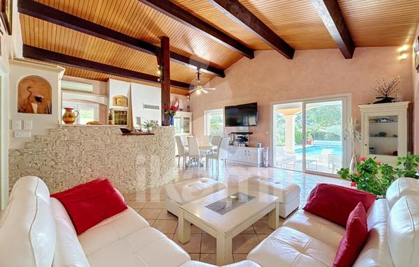 Maison de 145 m²