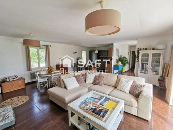 Maison plain-pied 116 m² sur 2500 m² – Quartier recherché