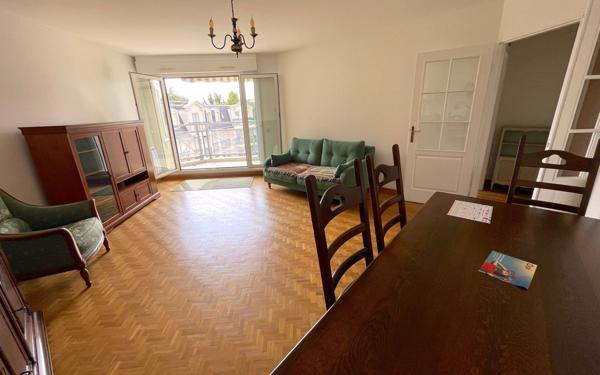 Appartement à vendre    3 pièces • 81,97 m2 Antony