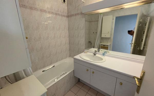 Appartement à vendre    3 pièces • 81,97 m2 Antony