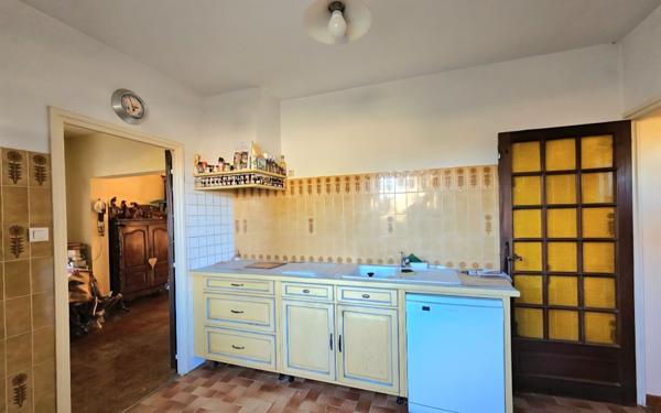 Maison à vendre    6 pièces •  Lançon-Provence