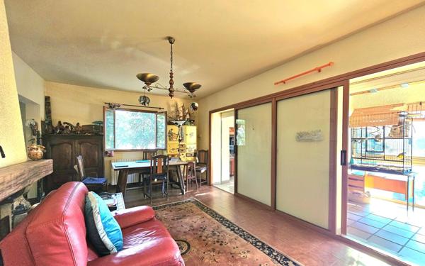 Maison à vendre    6 pièces •  Lançon-Provence