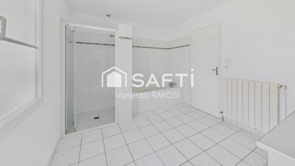 Maison charentaise de 148 m2 3 chambres garage et jardin