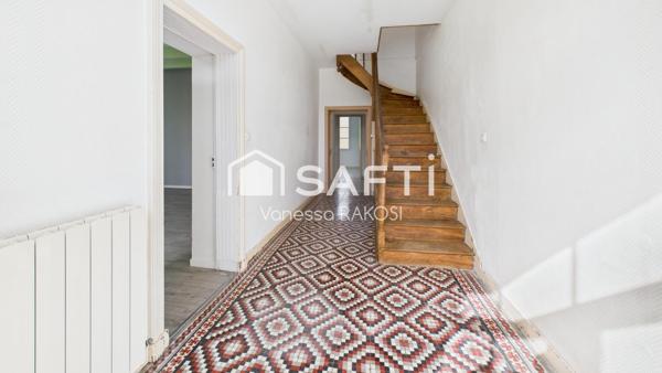 Maison charentaise de 148 m2 3 chambres garage et jardin