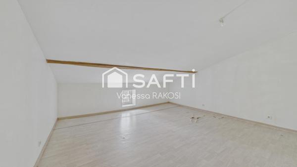 Maison charentaise de 148 m2 3 chambres garage et jardin